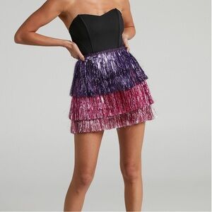 Showpo flossie sweetheart mini dress new with tags size US 2